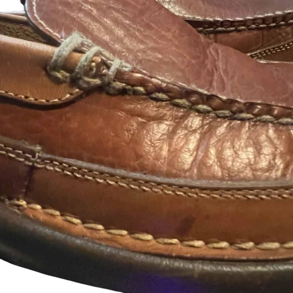 HS Trask Rover Hand-sewn Loafer in two tone brown leather size 9.5 men’s